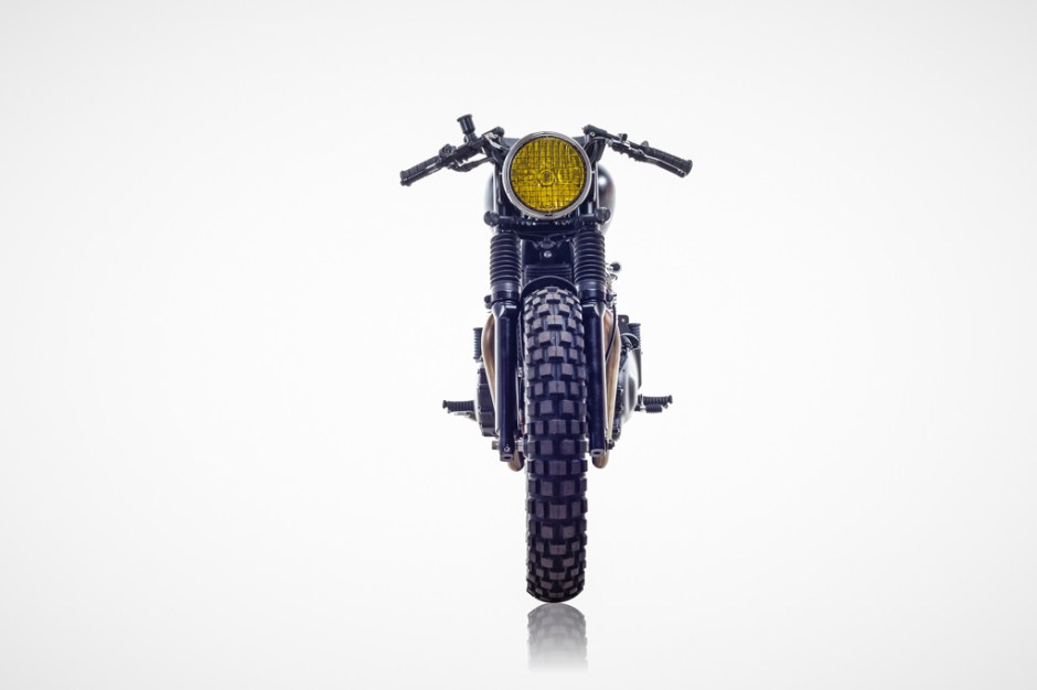 david-beckham-triumph-bonneville-14