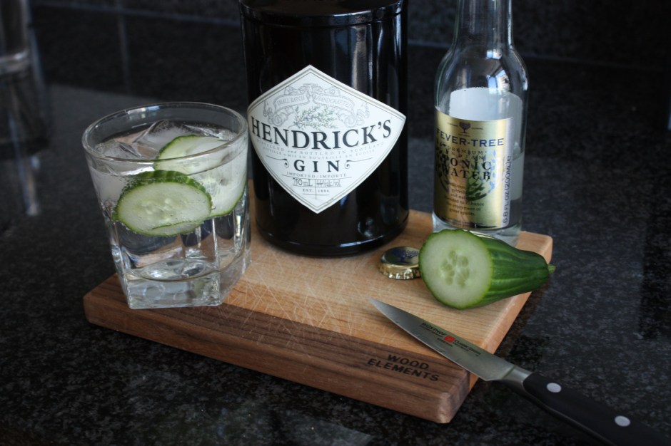 hendricks-gin-fever-tree-tonic-w-cucumber