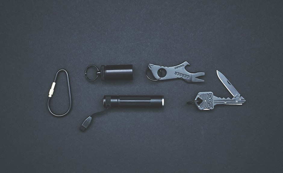all-black-edc-kit-4