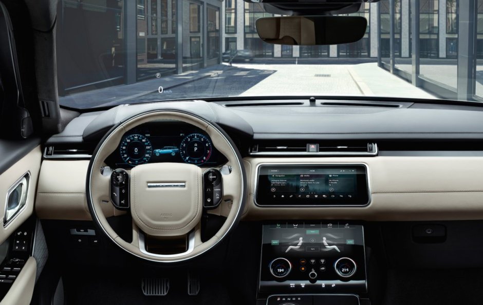 in-its-place-range-rover-has-doubled-up-on-touchscreen-displays