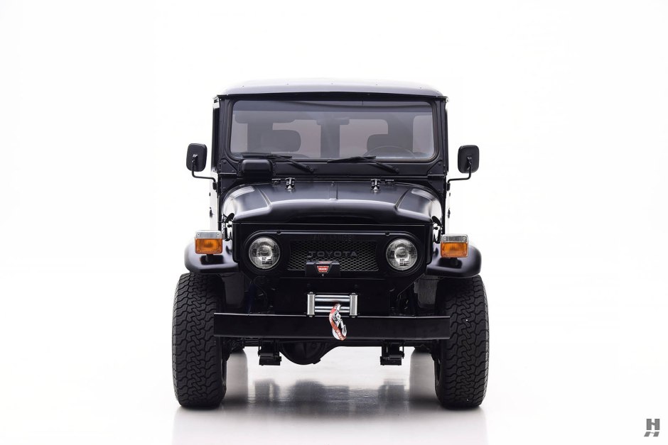 toyota-land-cruiser-fj40-8