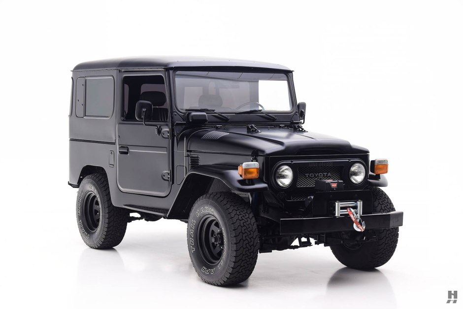 toyota-land-cruiser-fj40